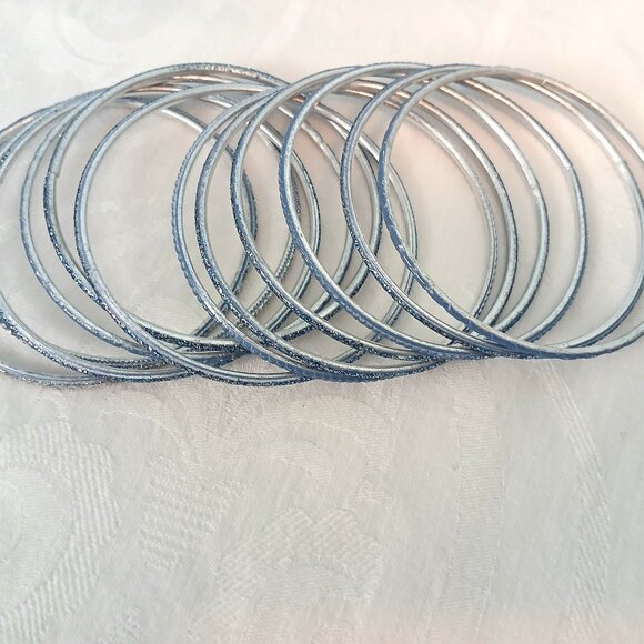 Set of 12 Beaded & Sparkly bangles - Picture 2 of 4